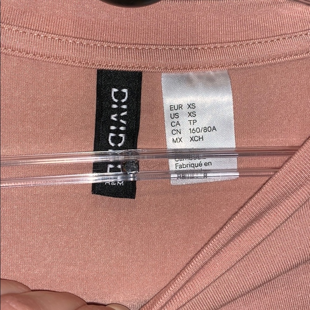 H&M Crop Top - Picture 2 of 3